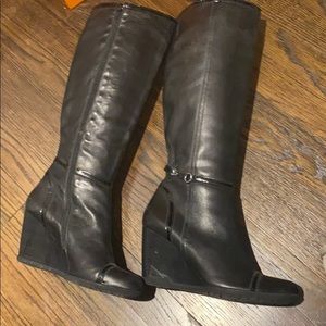 Super gorgeous authentic leather wedge boot